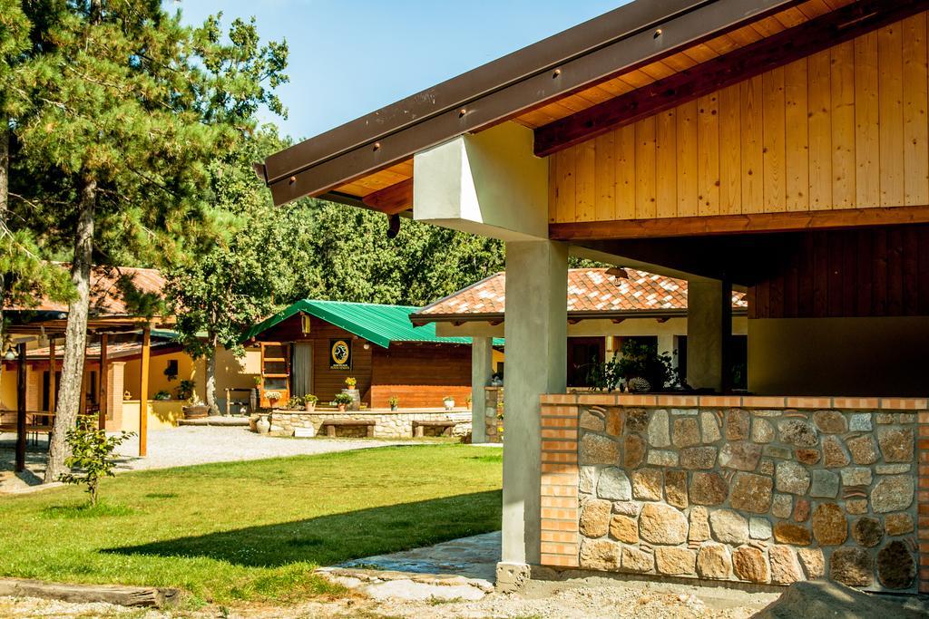 La Taverna Dei Briganti Cotronei Exterior photo